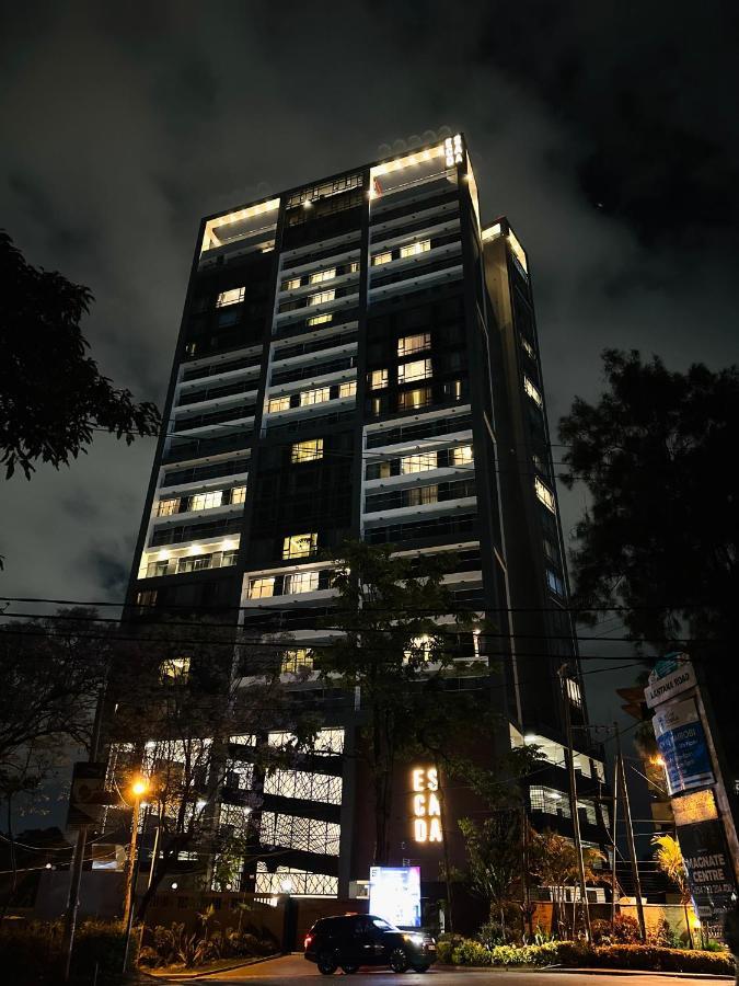 Escada Next Level Luxurious Home Nairobi Exteriör bild